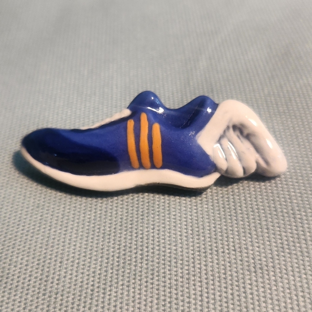 Vintage NOS Ceramic Winged Shoe Pin Brooch 70s 80s Adidas Sneaker Head Running